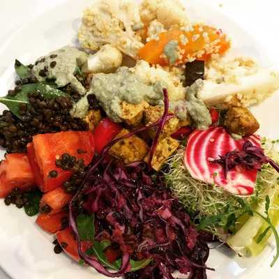 Kasvisravintola Omnam