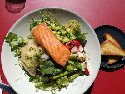 Levain Bakery And Eatery