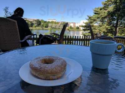 Sinisen Huvilan Kahvila The Blue Villas Cafe