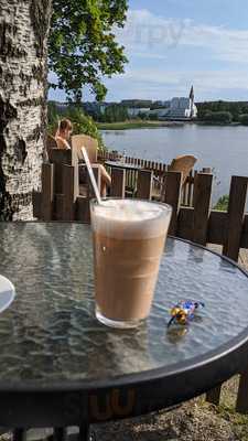 Sinisen Huvilan Kahvila The Blue Villas Cafe