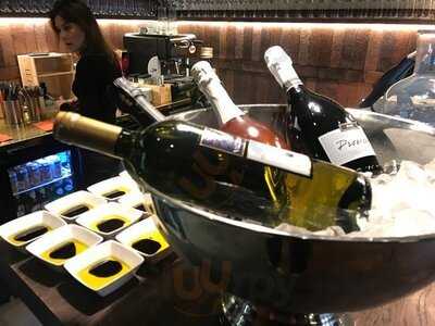 Bricco Italian Wine Bar