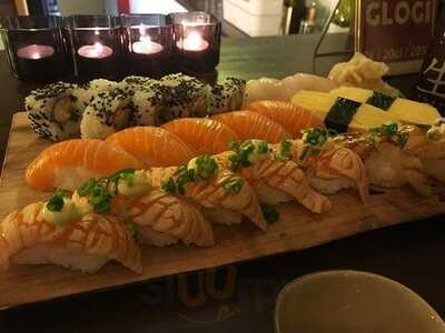 Latitude 25 - Okinawa Ravintola Baari