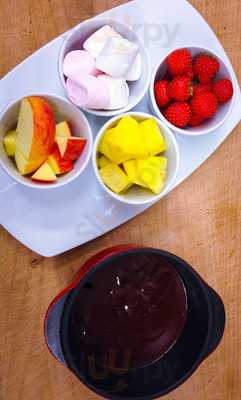 Kruna Restaurang Och Bar