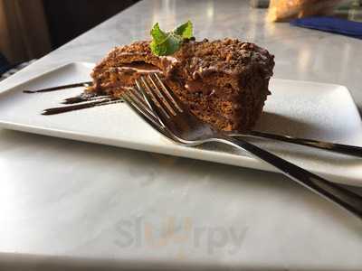 Georgian House Restaurant