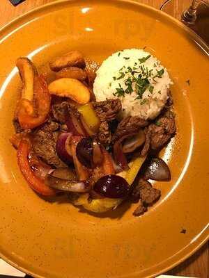 Cevicheria - Peruvian Cuisine & Pisco Bat