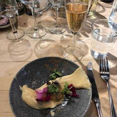 Cafe & Restaurant Wild