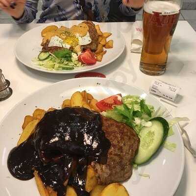 Manhattan Steak House In Forum