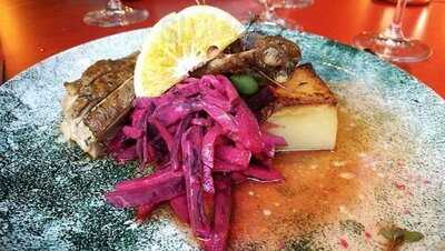 Marski Bar & Restaurant