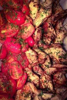 Four Seasons Salads & Delicatesses