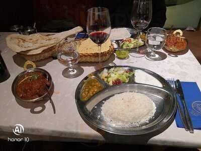 Nepalilainen Ravintola Nilgiri