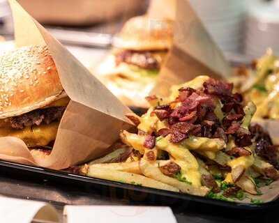 Bites Burgers Kamppi