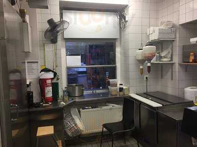 Aasian Fast Food & Grill