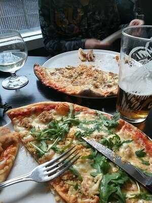 Sports Bar & Grill Penninki