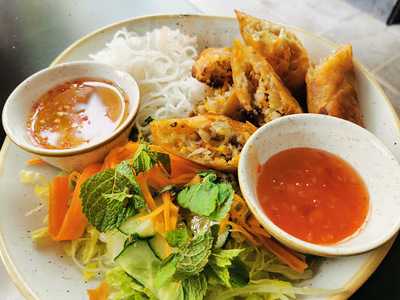 Nom Vietnamese Kitchen