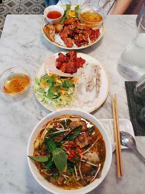 Nom Vietnamese Kitchen