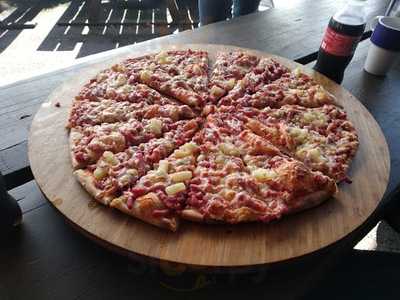 Pit Stop Pizza & Cafe