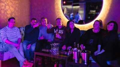 Ihku Night Club & Karaoke