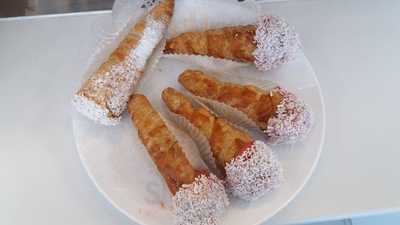 Reilu Leipomo - Kahvila