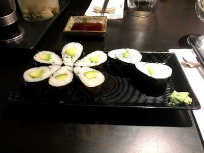 Mikura Sushi