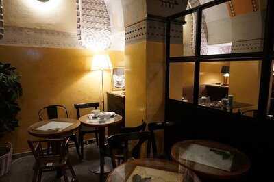 Robert’s Coffee Jugend