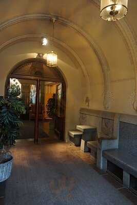 Robert’s Coffee Jugend