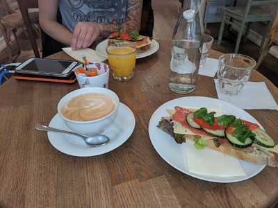 Fleuriste Helsinki Oy