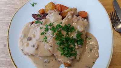 Bistro Lunch Factory