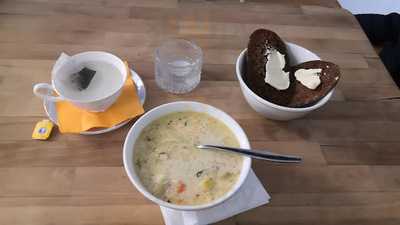 Poutapäivää  Cafe