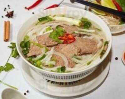 Pho Nam Ly