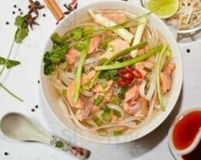 Pho Nam Ly