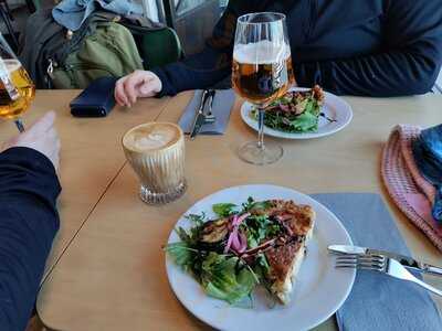 Neidon Sydän Café & Wine