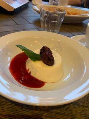 Olivia Central Station