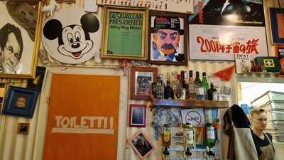 Luovuus Kukkii Kaaoksesta