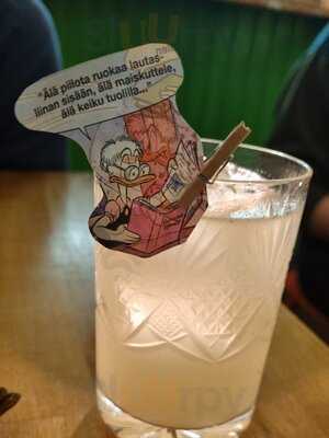 Luovuus Kukkii Kaaoksesta