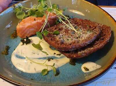 Pauli's Pizza & Grill