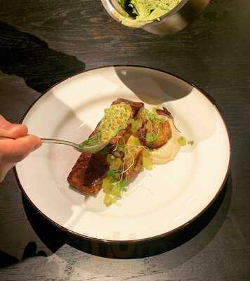 Peloton Cycling Eatery