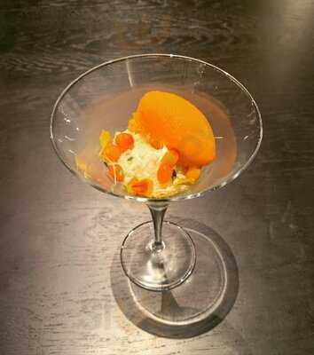 Peloton Cycling Eatery