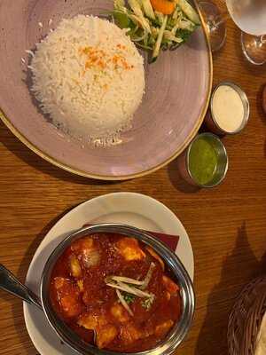 Restaurant Base Camp