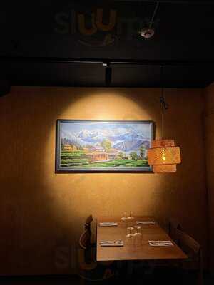 Restaurant Base Camp