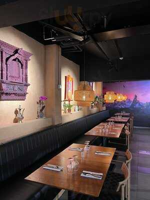 Restaurant Base Camp