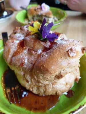 Bridge Caucasian Food