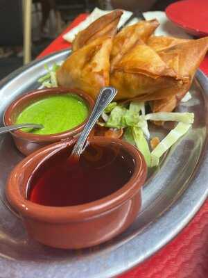 Indian Curry & Tandoori