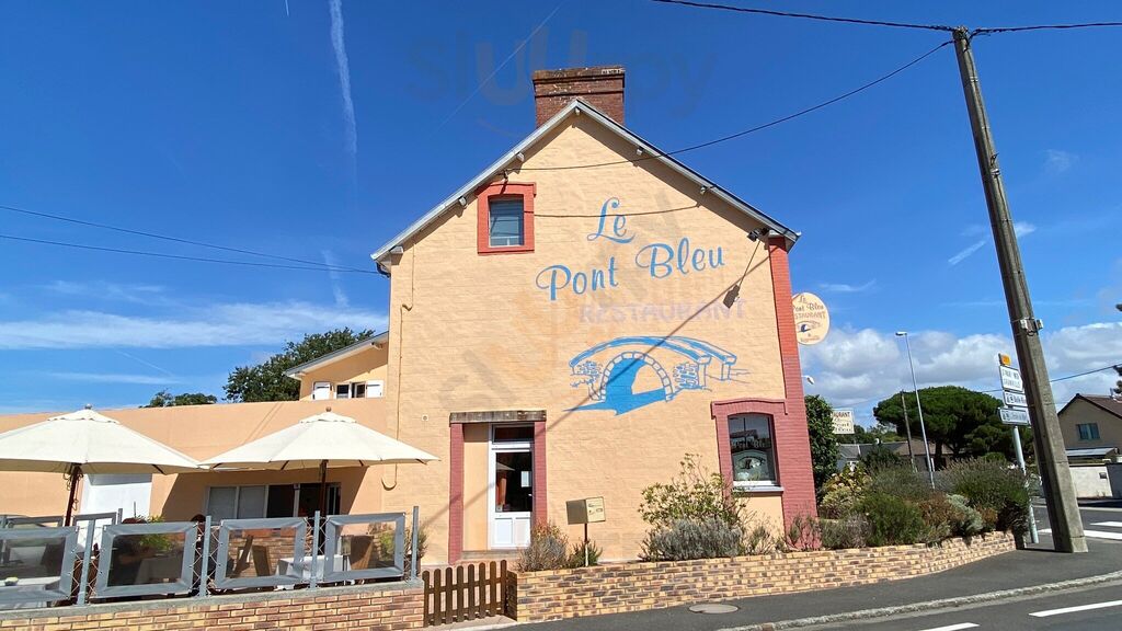 Le Pont Bleu