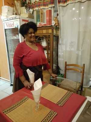 Le Port Au Prince - Chez Eugenie