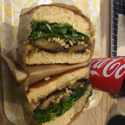 Charlie's Delicatessen