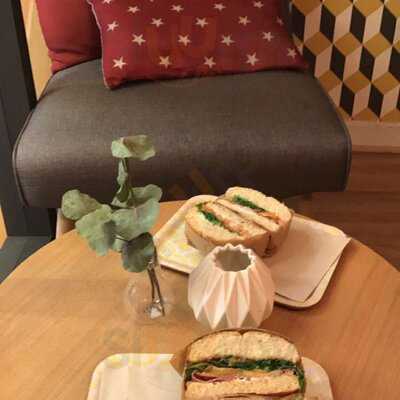 Charlie's Delicatessen