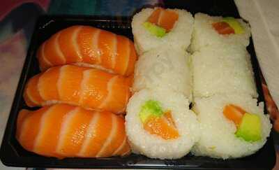 Sakura Sushi