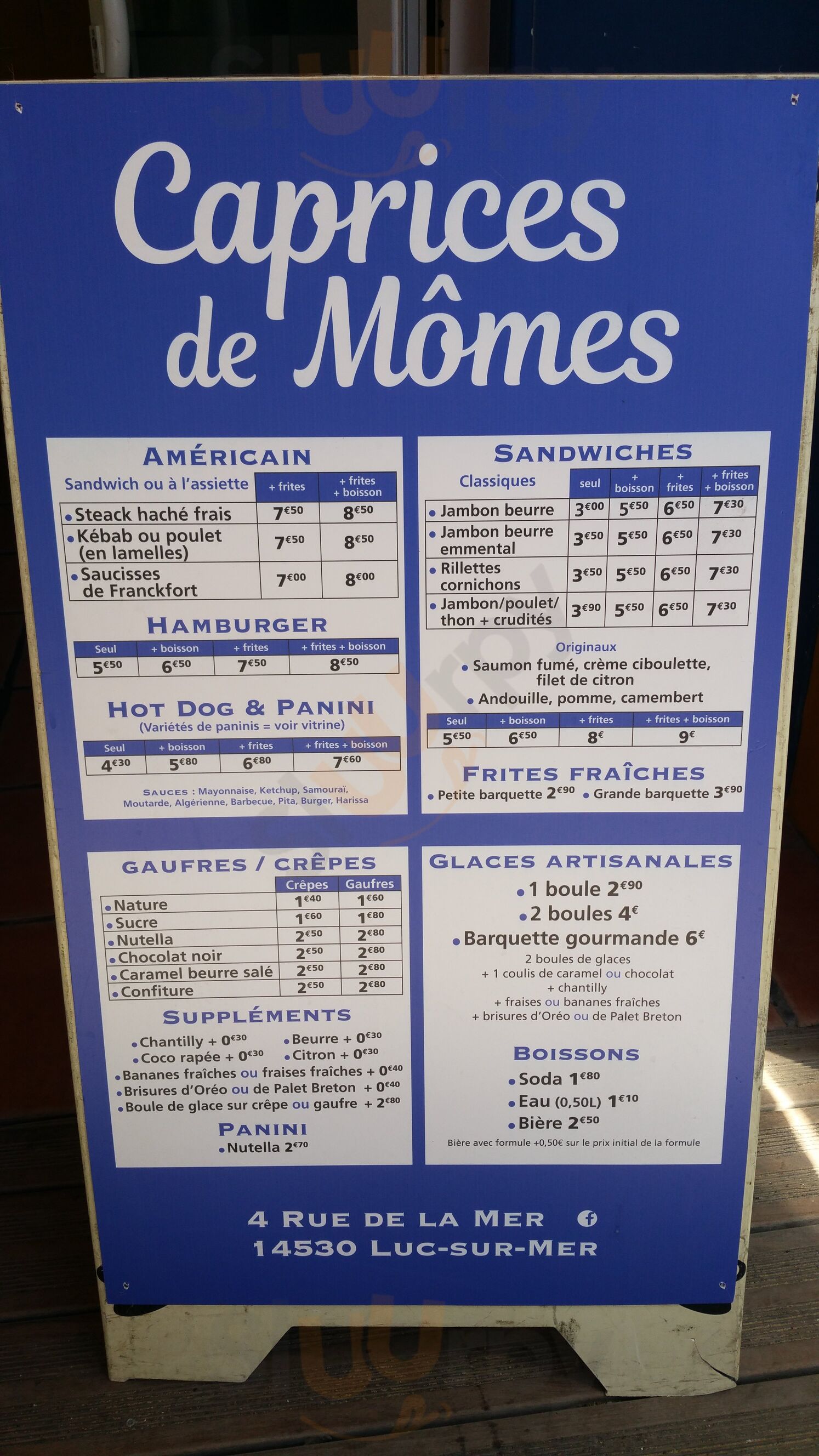 Caprices De Momes