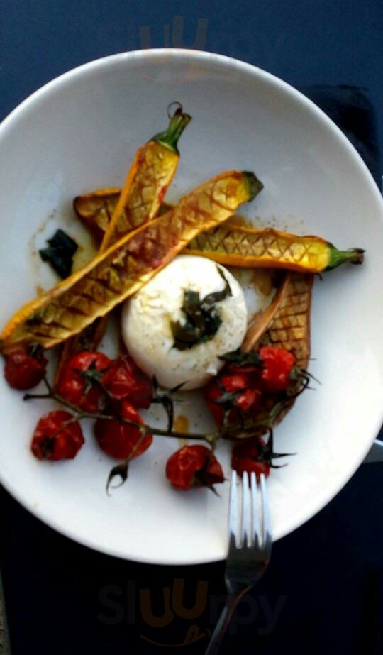 Les Grandes Tables De La Criée