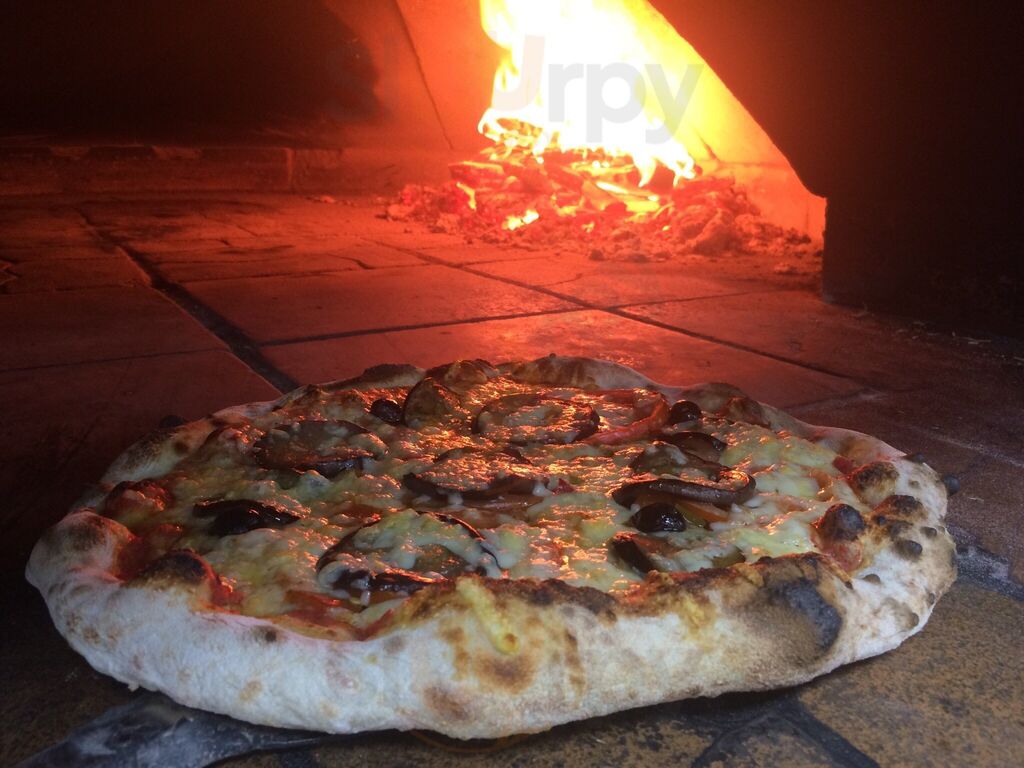 Pizza Express St Loup